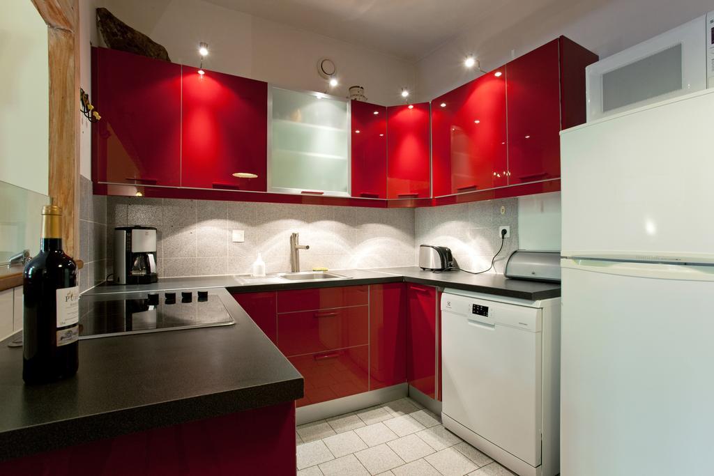 My Beaucaire Apartment บูแคร์ ภายนอก รูปภาพ