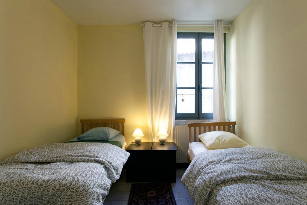 My Beaucaire Apartment บูแคร์ ภายนอก รูปภาพ